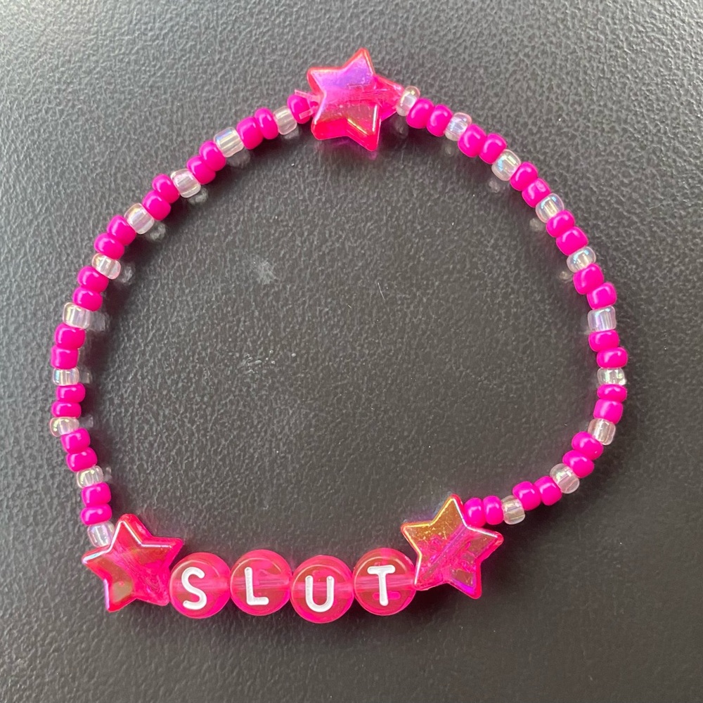 Taylor Swift Friendship Bracelet